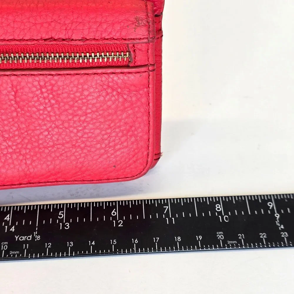 Fossil Red Pebbled Leather Wallet Clutch Card‎ Holder Zip Around Organizer Snap